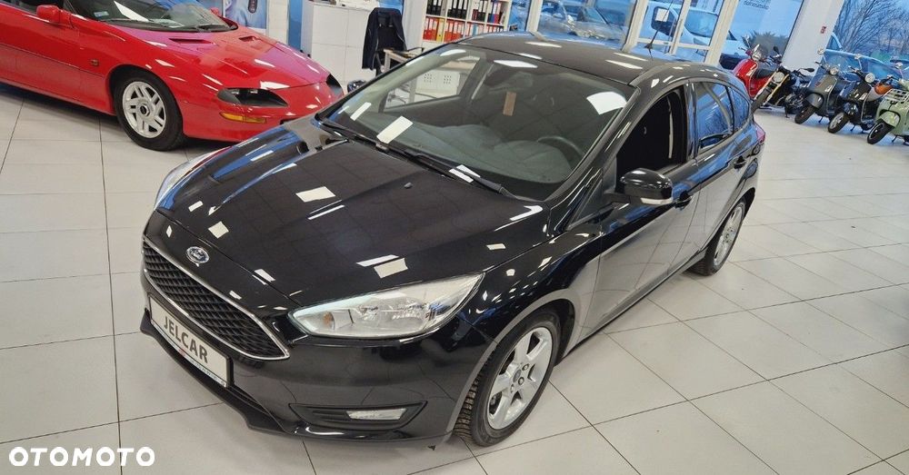 Ford Focus 1.0 EcoBoost Active - 3