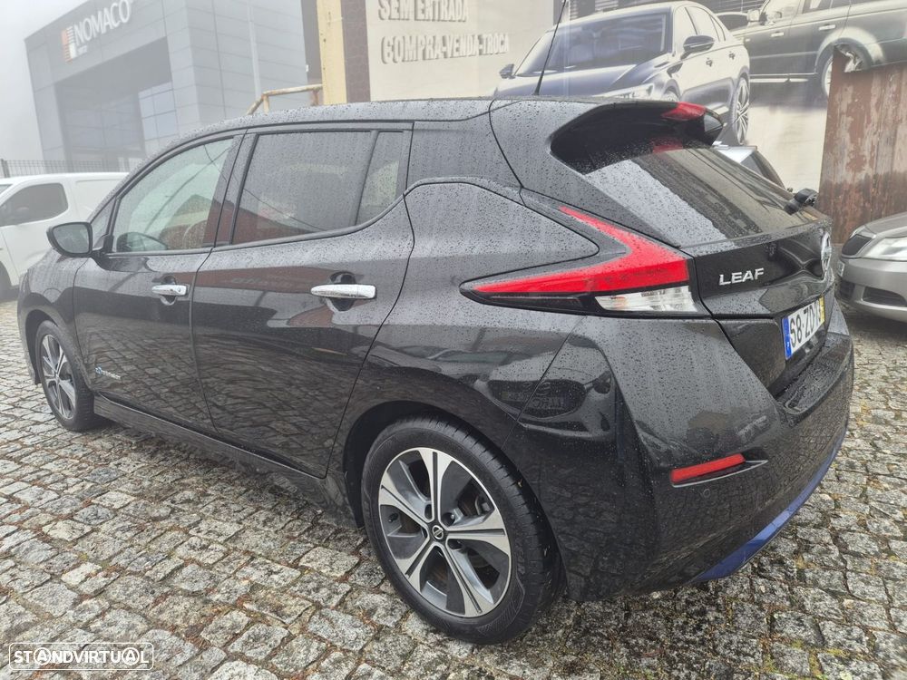 Nissan Leaf - 4