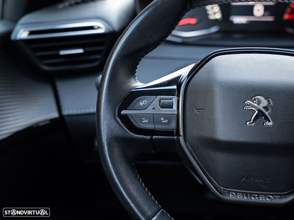 Peugeot 208 1.2 PureTech Active Pack - 32