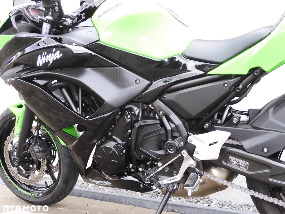 Kawasaki Ninja - 28
