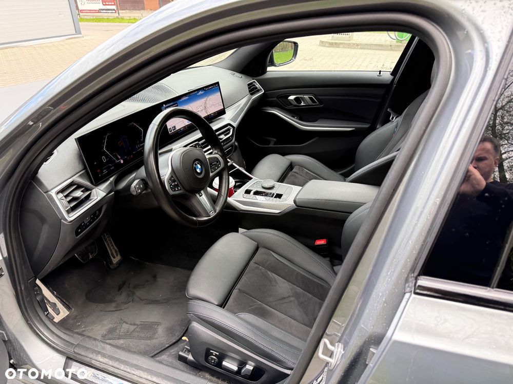 BMW Seria 3 330i xDrive M Sport sport - 27