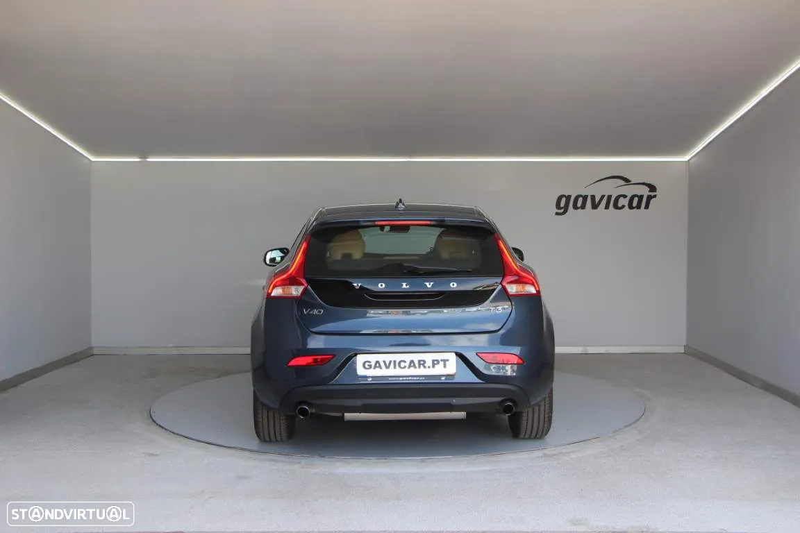 Volvo V40 1.5 T3 Sport Edition Plus Geartronic - 13