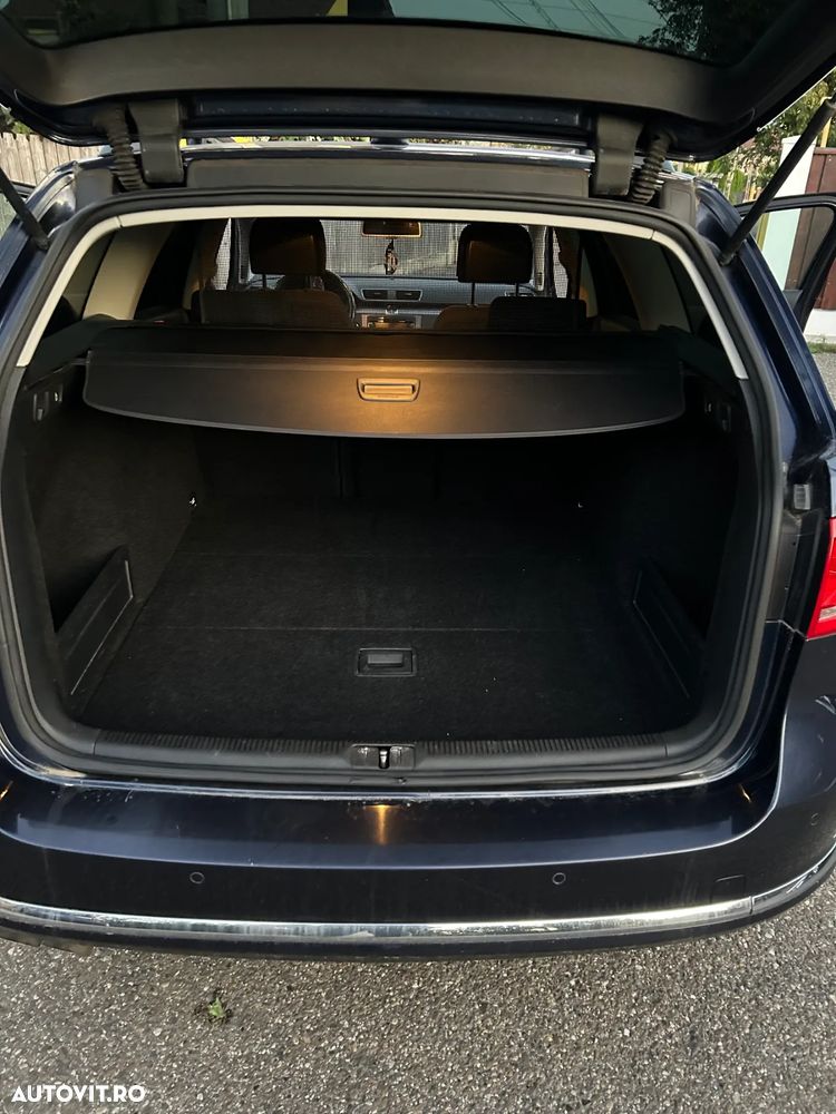 Volkswagen Passat Variant 2.0 Blue TDI SCR Comfortline - 3
