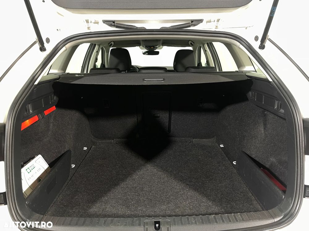 Skoda Octavia 2.0 TDI Ambition - 12