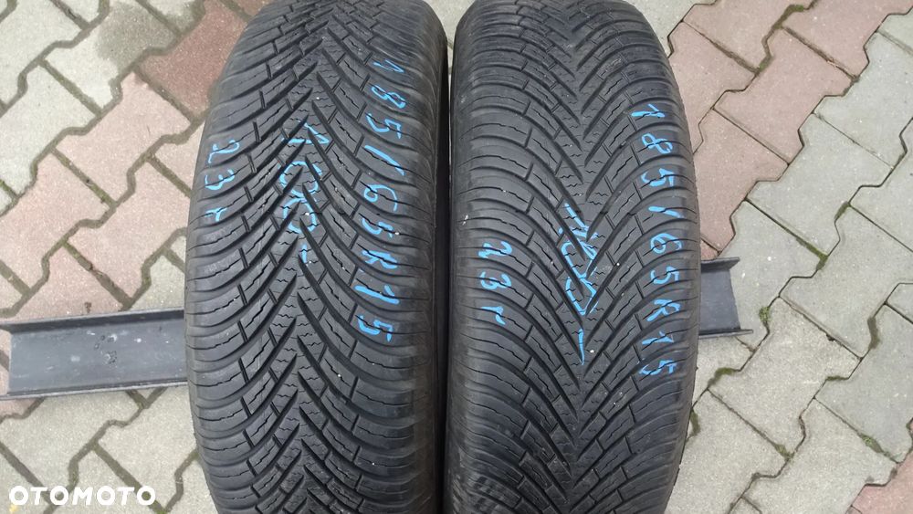 Opona całoroczna 2 szt. Vredestein Quatrac 185/65R15 88 H 2023r. - 2