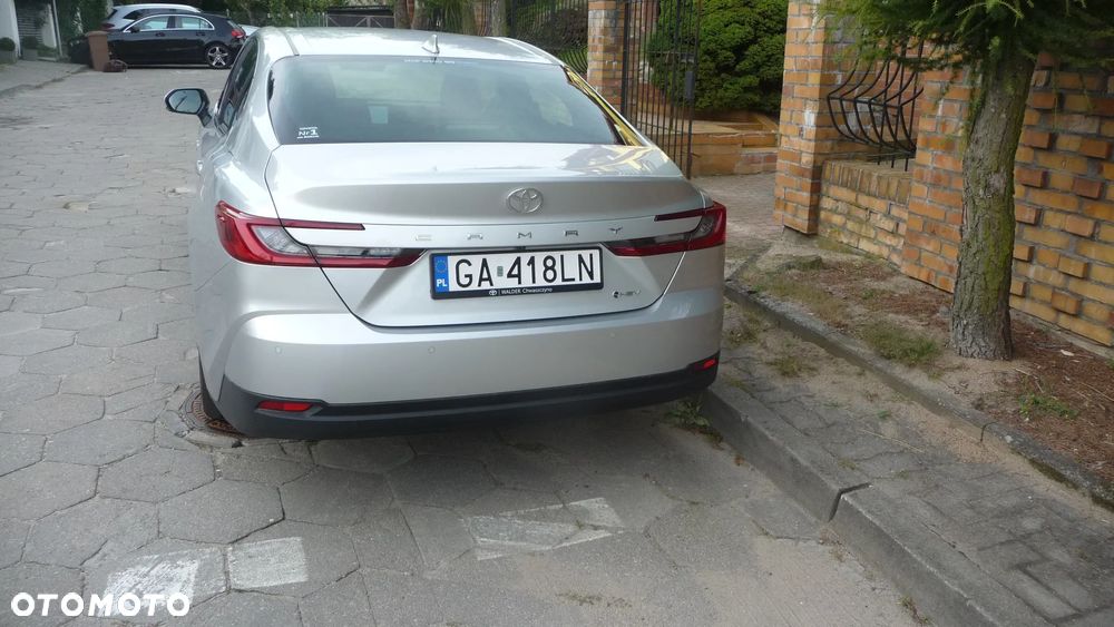 Toyota Camry 2.5 Hybrid Dynamic Force Prestige e-CVT - 1