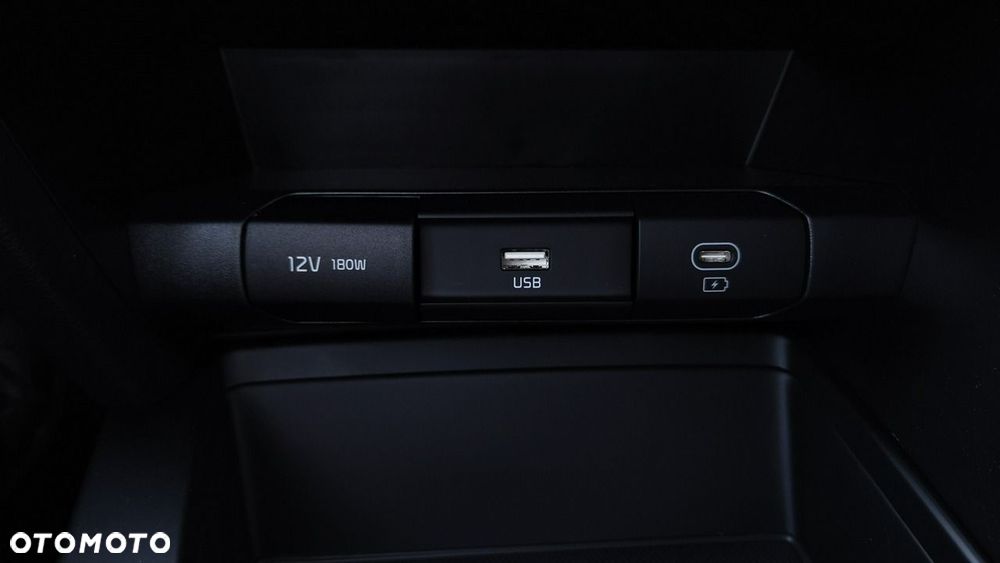 Kia XCeed - 22