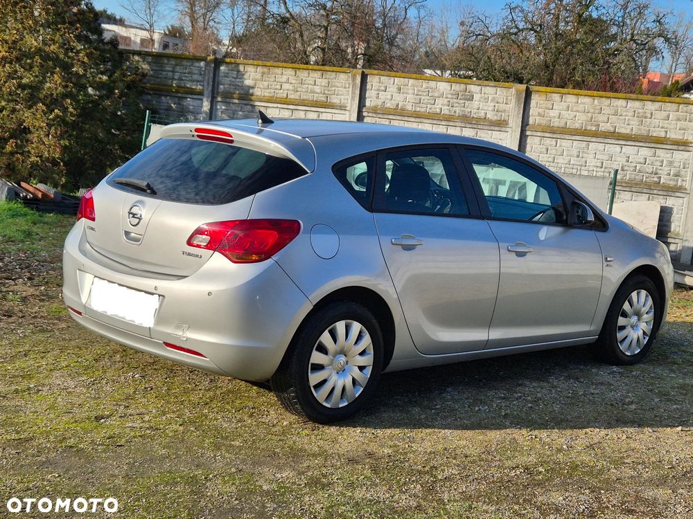 Opel Astra 1.4 Turbo Active - 4
