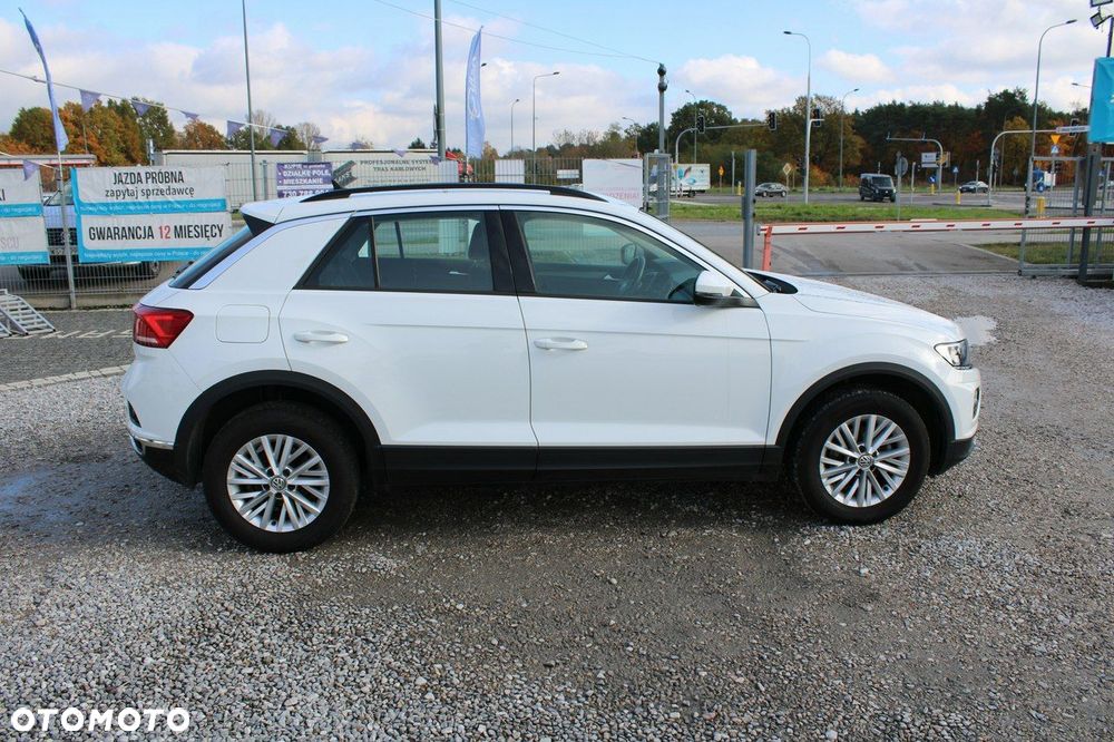Volkswagen T-Roc - 9