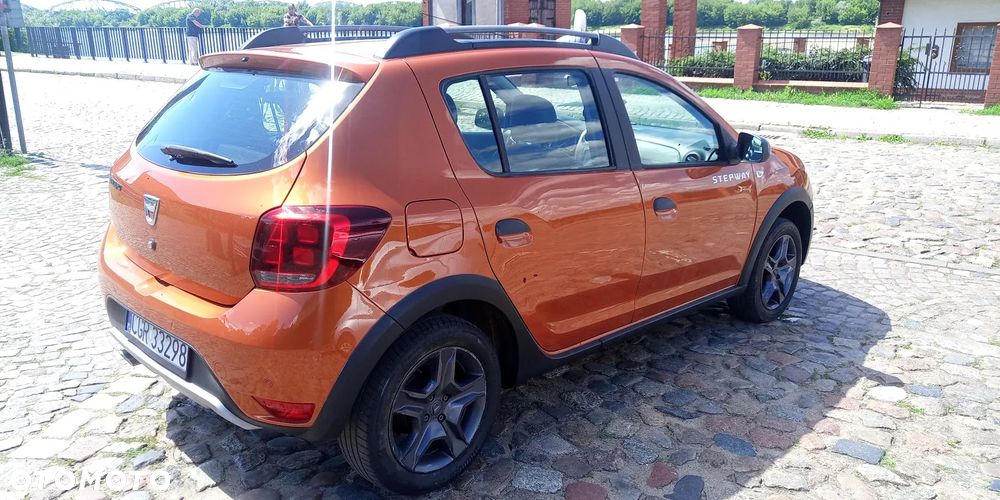 Dacia Sandero Stepway dCi 90 (S&S) Celebration - 4