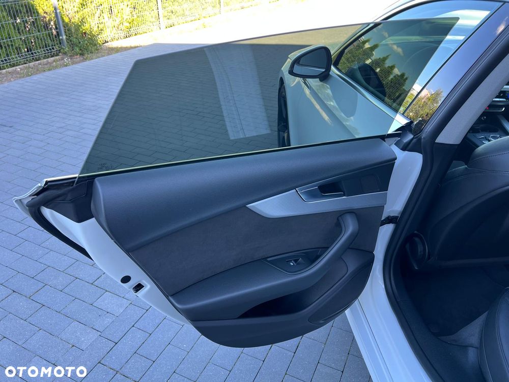Audi A5 Sportback 2.0 TDI quattro S tronic - 31