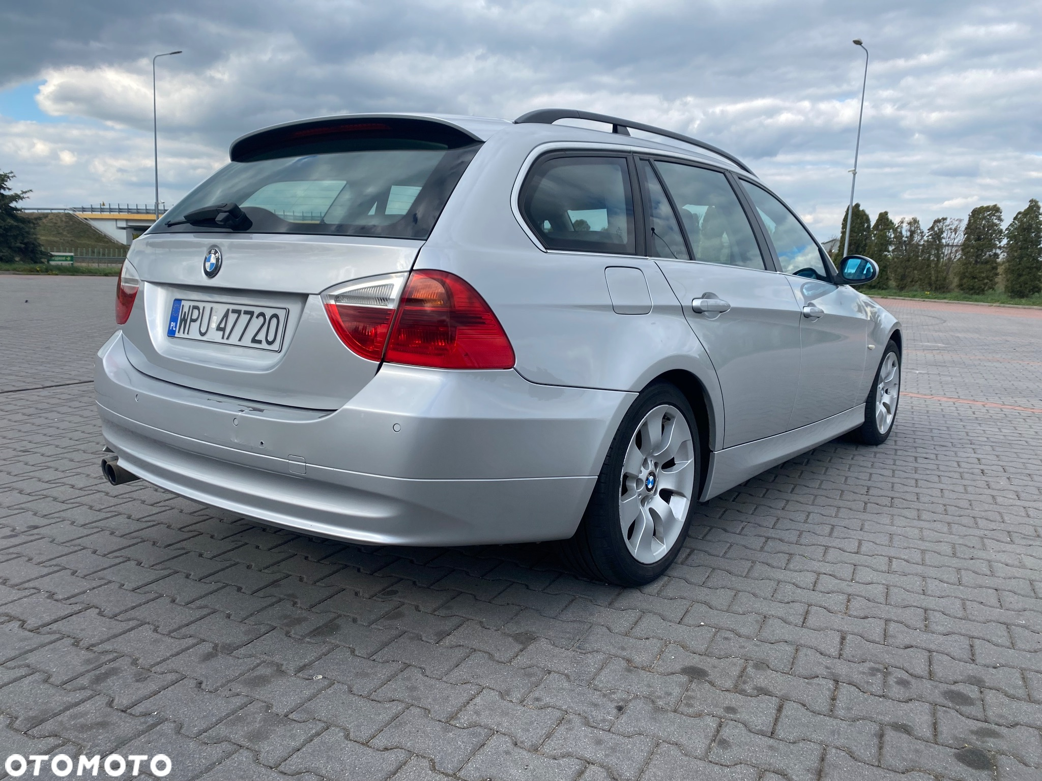 BMW Seria 3 330xd DPF Touring - 3