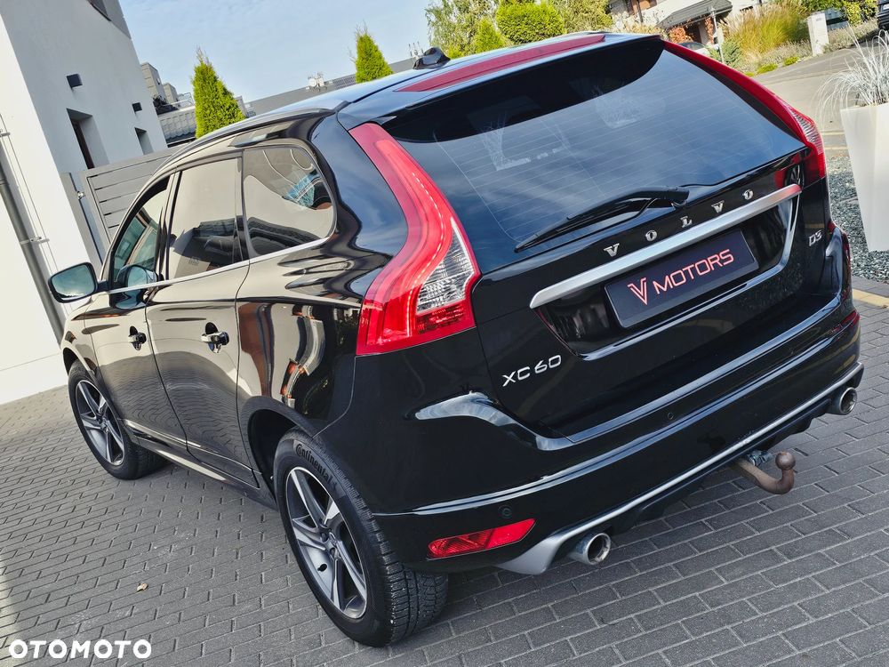 Volvo XC 60 D3 Drive-E R-Design Momentum - 9