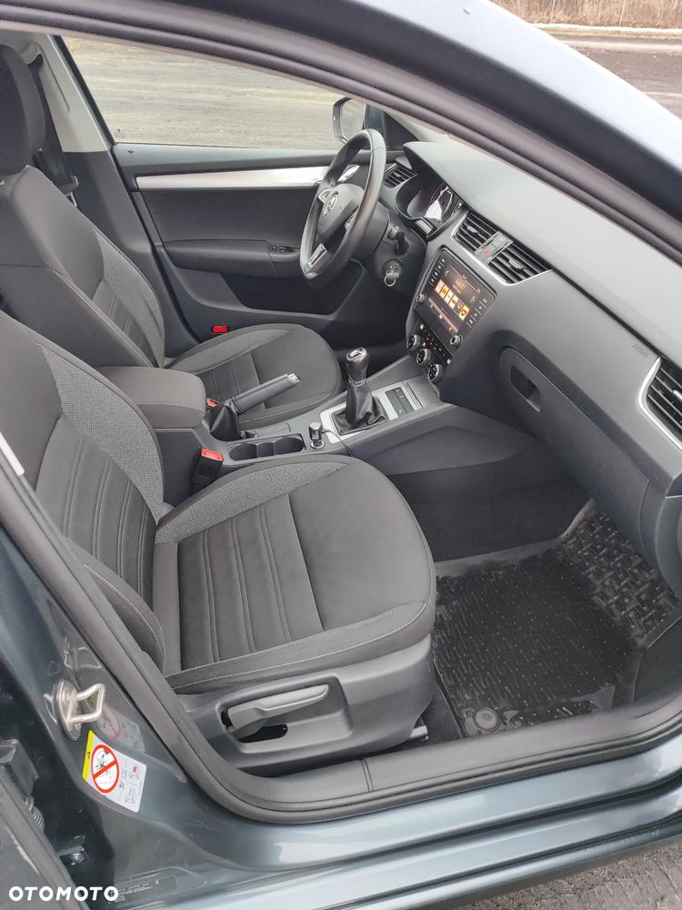 Skoda Octavia 1.4 TSI Ambition - 35