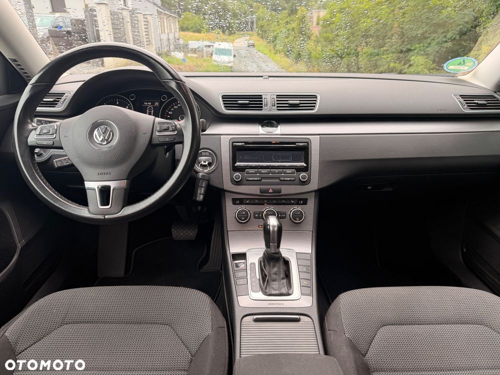 Volkswagen Passat 2.0 TDI 4Mot Highline DSG - 14