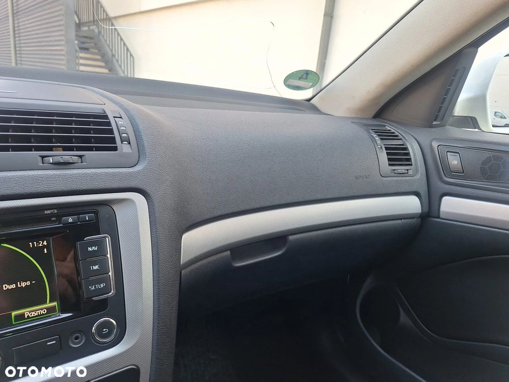 Skoda Octavia 1.8 TSI IMPULS EDITION 4x4 - 29