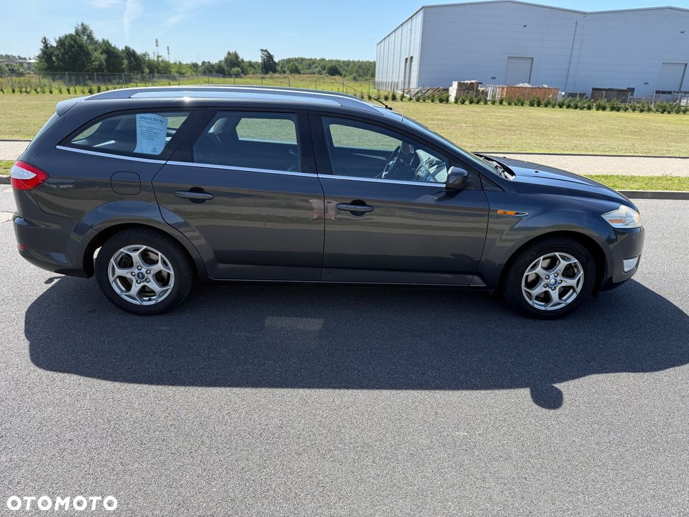 Ford Mondeo 2.0 Titanium - 16