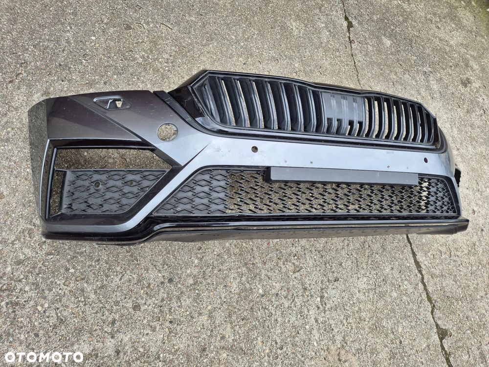 Skoda Octavia 4 IV RS 19- zderzak przedni spoiler kratka dokładka VRS 5E3 - 1