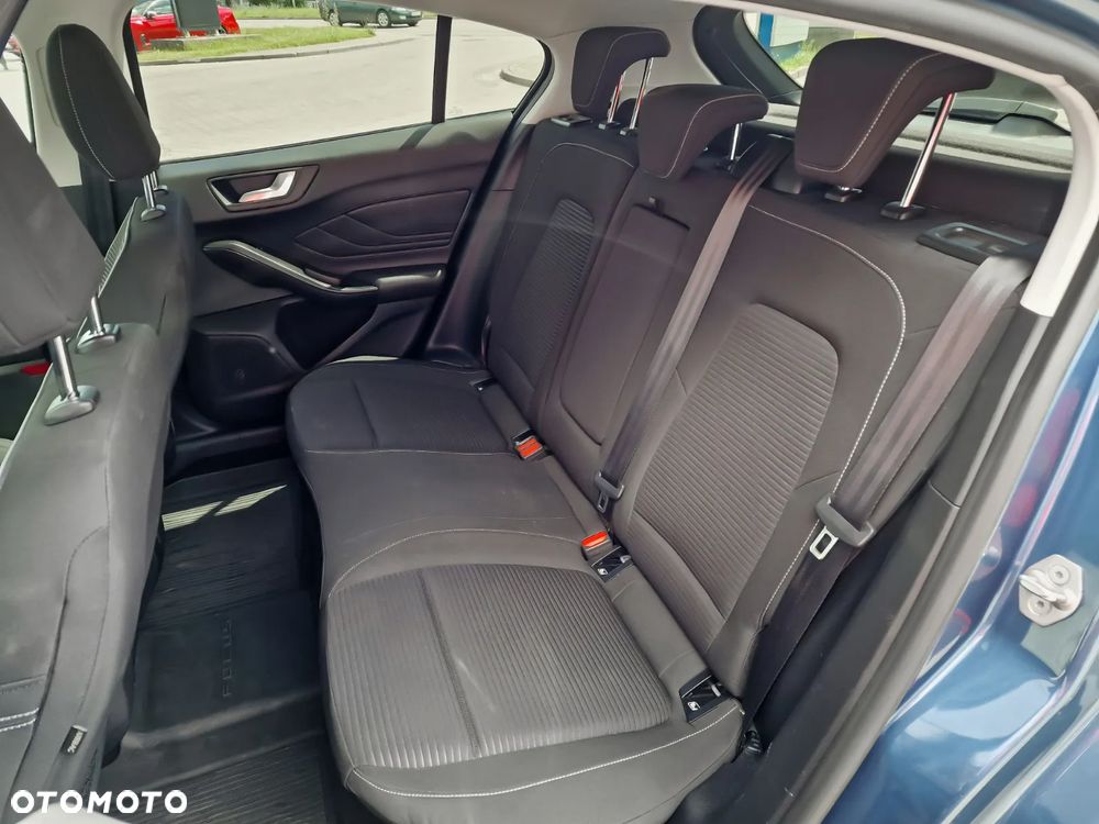 Ford Focus 1.5 EcoBoost Titanium Business - 19