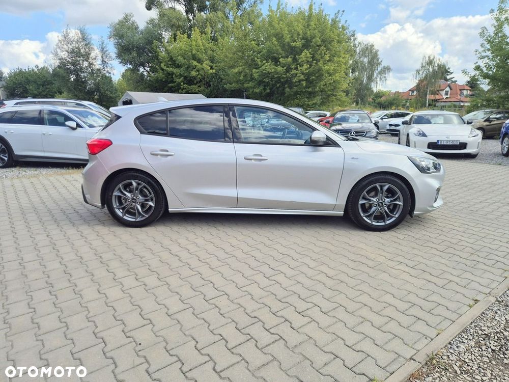 Ford Focus 1.0 EcoBoost Hybrid ST-LINE - 7