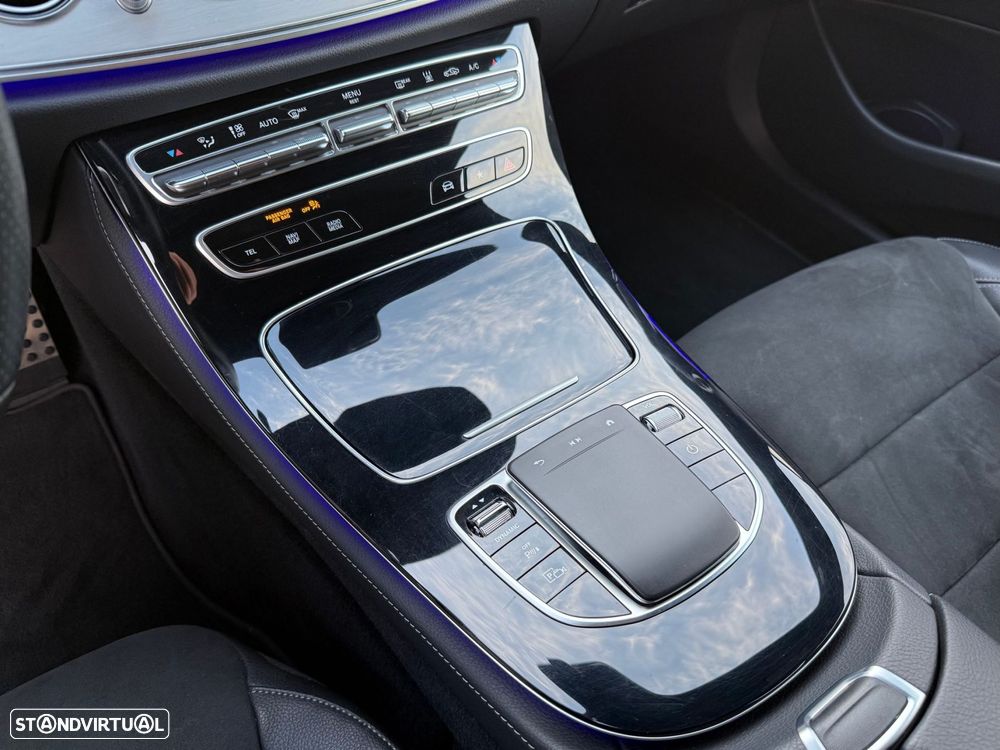 Mercedes-Benz E 300 de 9G-TRONIC AMG Line - 19