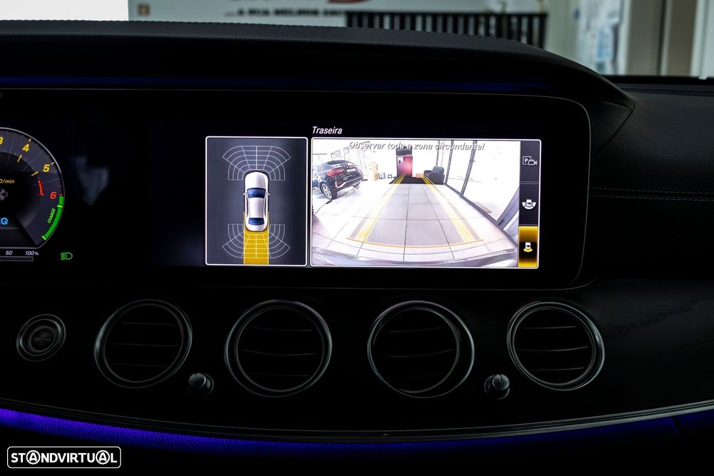 Mercedes-Benz E 300 de AMG Line - 32