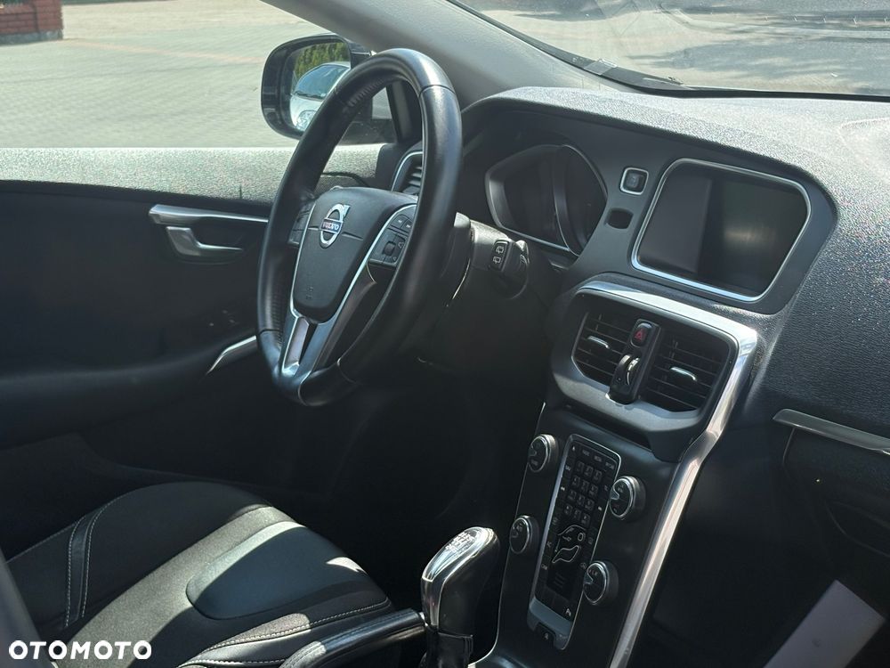 Volvo V40 D2 You - 7