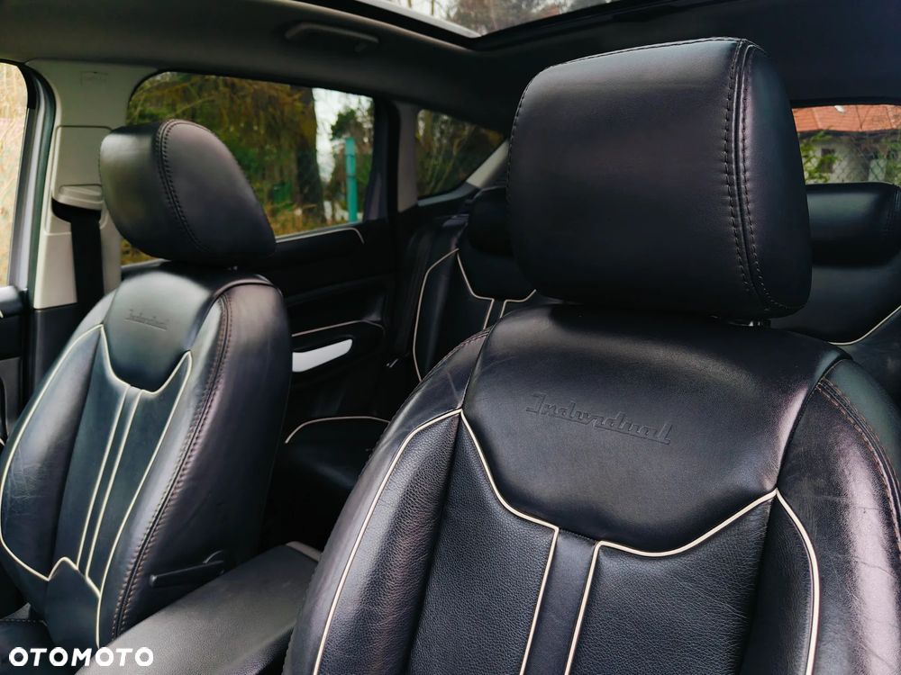 Ford Kuga 2.0 TDCi 4x4 Individual - 29