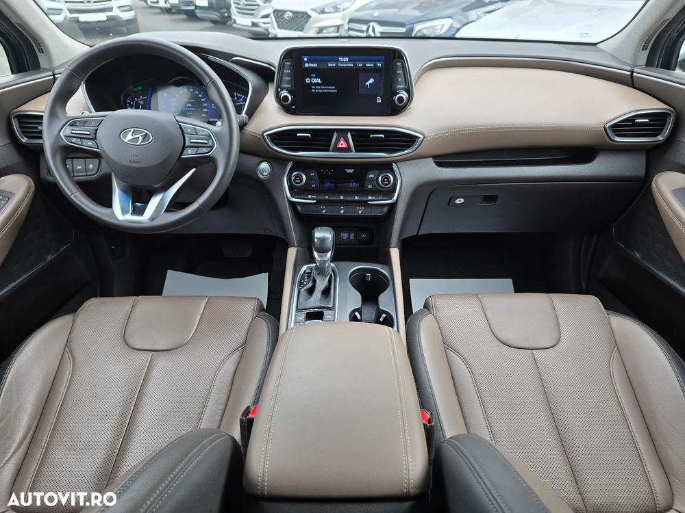 Hyundai Santa Fe 2.2 CRDi 4WD Automatik SEVEN Premium - 30