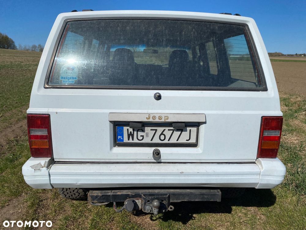 Jeep Cherokee - 7