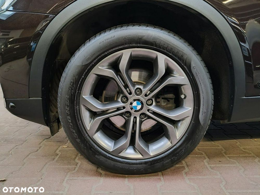 BMW X4 xDrive20d xLine - 9