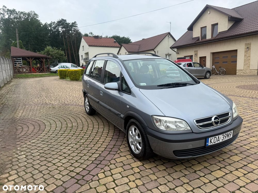 Opel Zafira 1.6 16V Club - 3