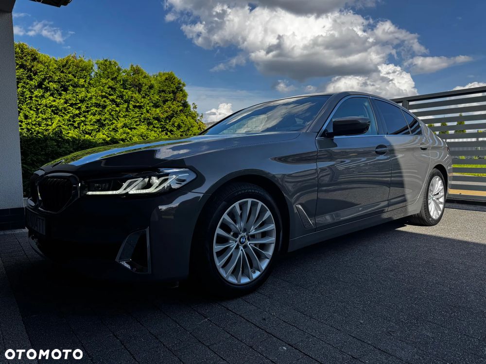 BMW Seria 5 530i mHEV Luxury Line - 15