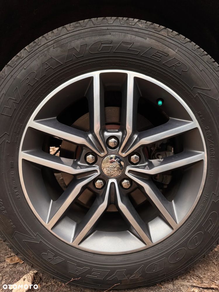Jeep Grand Cherokee 5.7 V8 HEMI 4WD Automatik S - 23