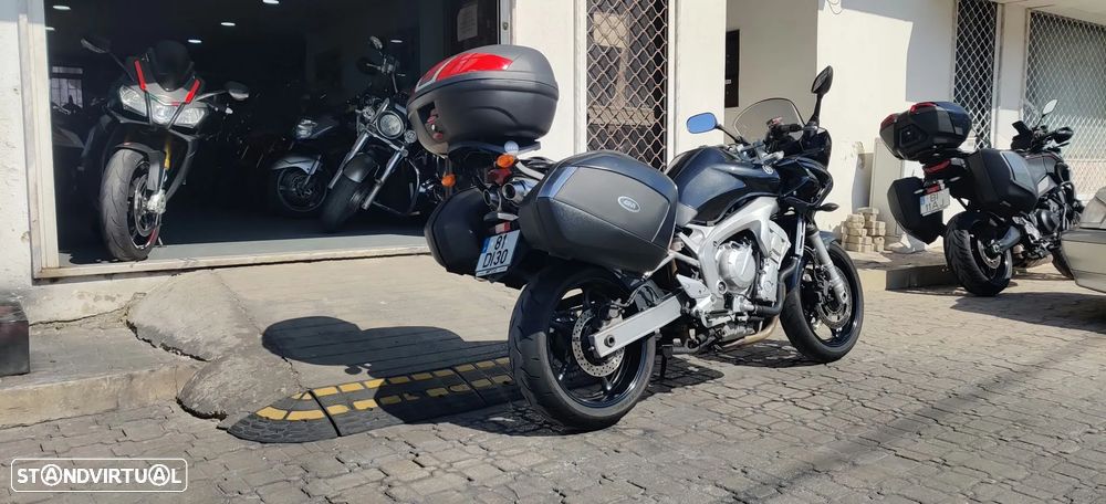 Yamaha Fazer 600 - 10