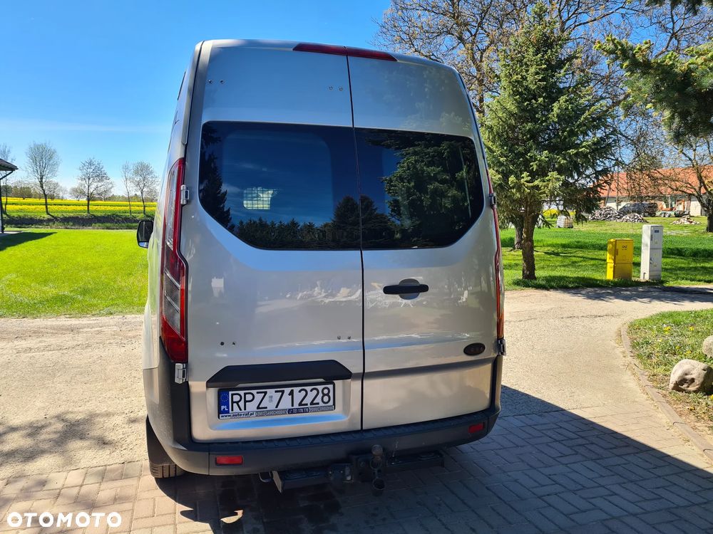 Ford TRANSIT CUSTOM - 16