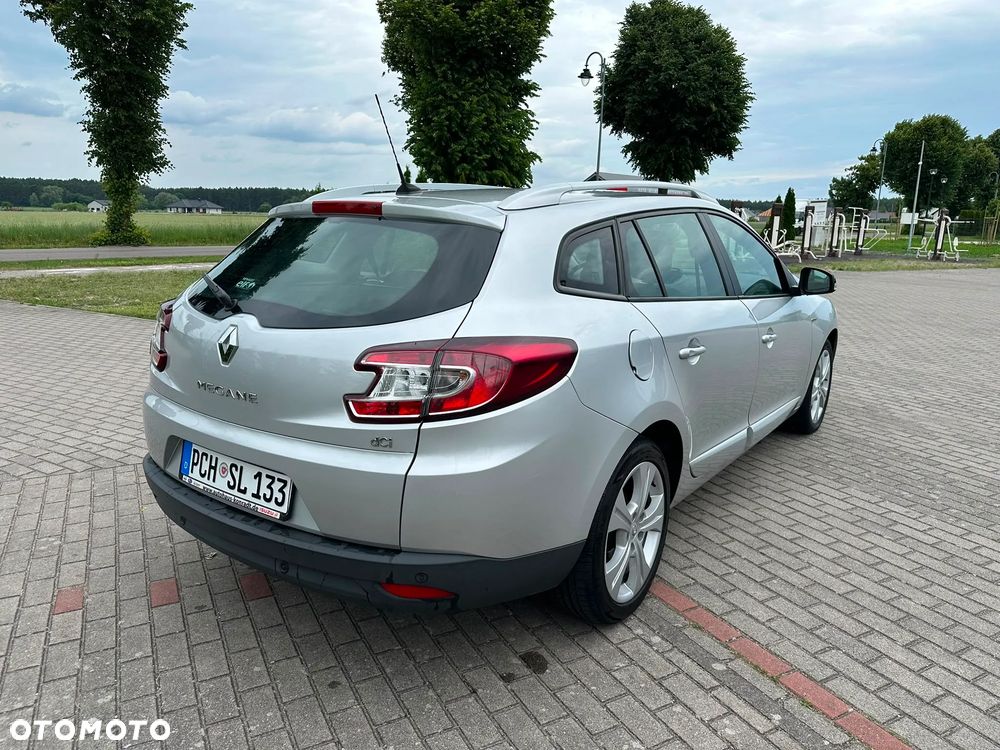 Renault Megane ENERGY dCi 110 Start & Stop LIMITED - 3