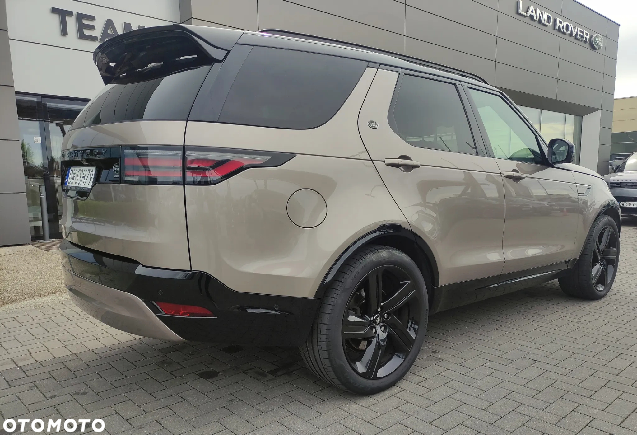 Land Rover Discovery - 6