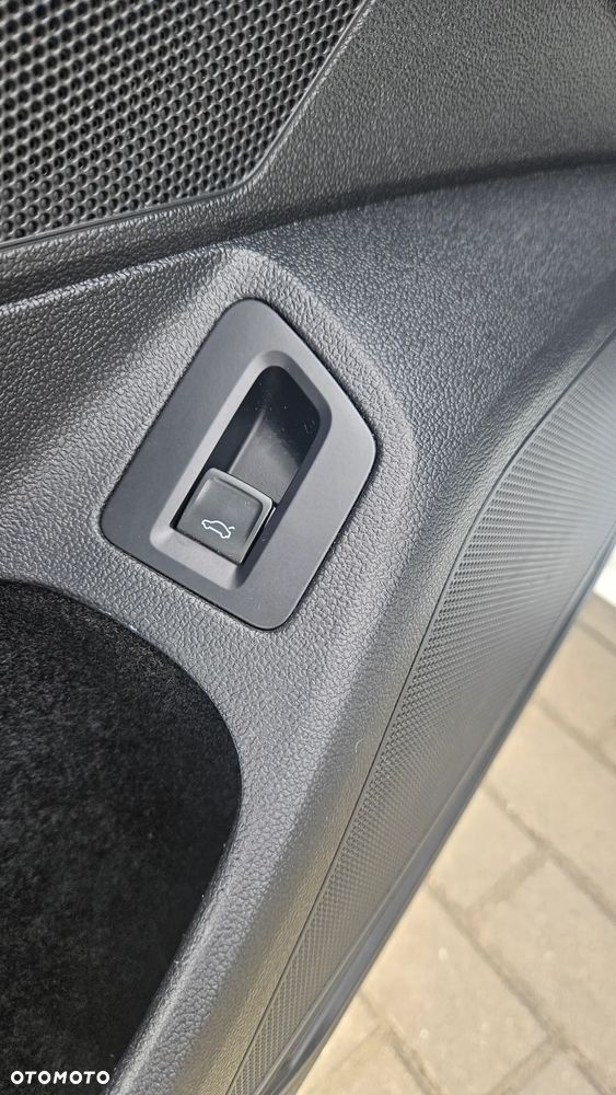 Volkswagen Passat - 26