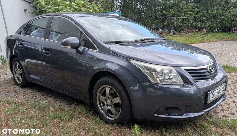 Toyota Avensis 2009 photo 2