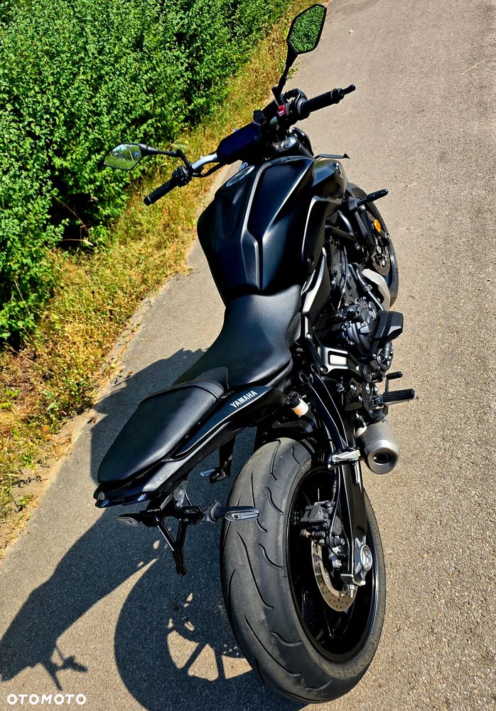 Yamaha MT - 8