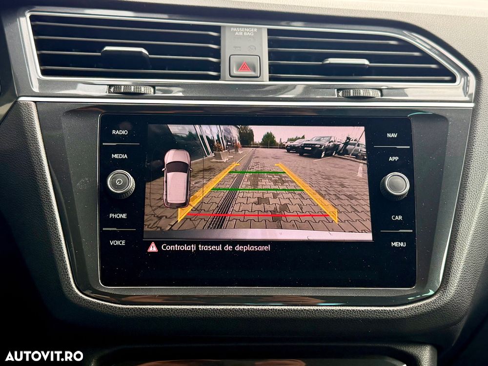 Volkswagen Tiguan 2.0 TDI SCR DSG Comfortline - 34