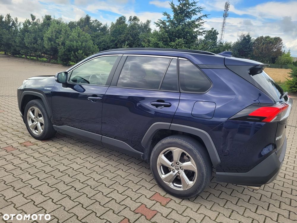 Toyota RAV4 - 5