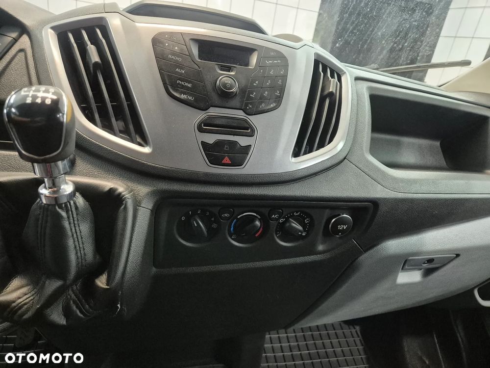 Ford TRANSIT - 9