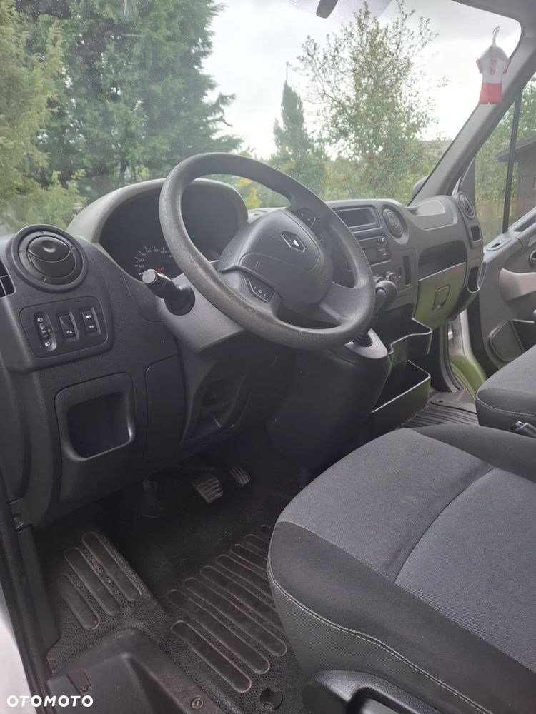 Renault Master III - 9