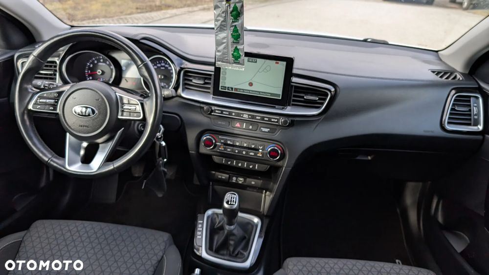 Kia Ceed 1.4 T-GDI OPF Platinum Edition - 6