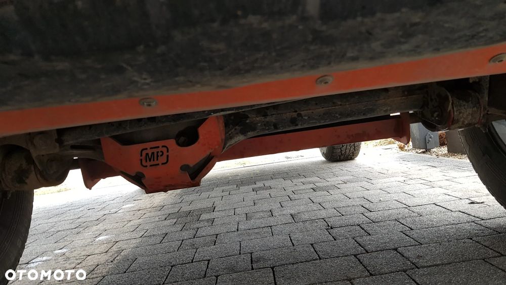 Land Rover Discovery 4.0 V8 ES - 34