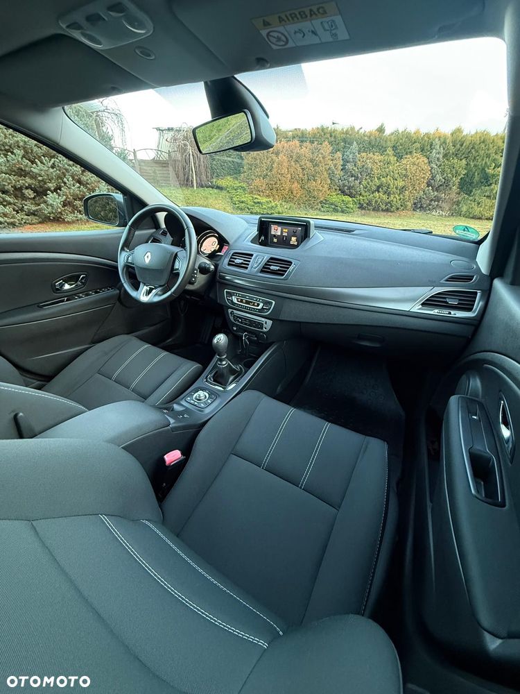 Renault Megane ENERGY TCe 130 LIMITED - 16