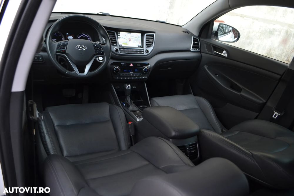 Hyundai Tucson 2.0 CRDI 4WD 6AT Premium+ - 7