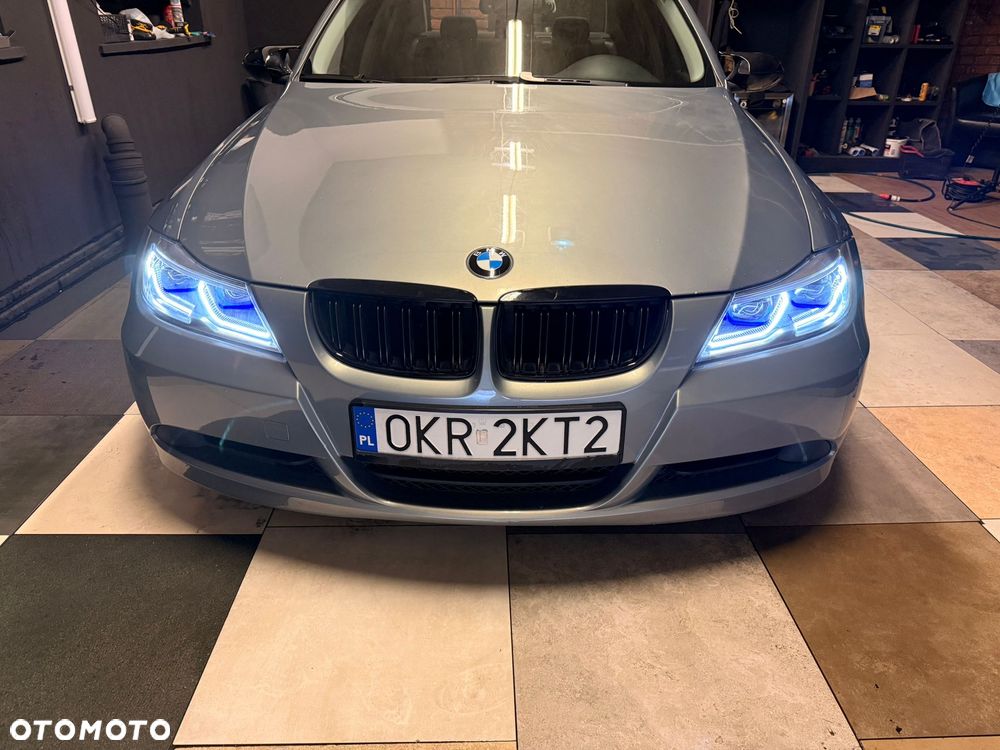 BMW Seria 3 - 1